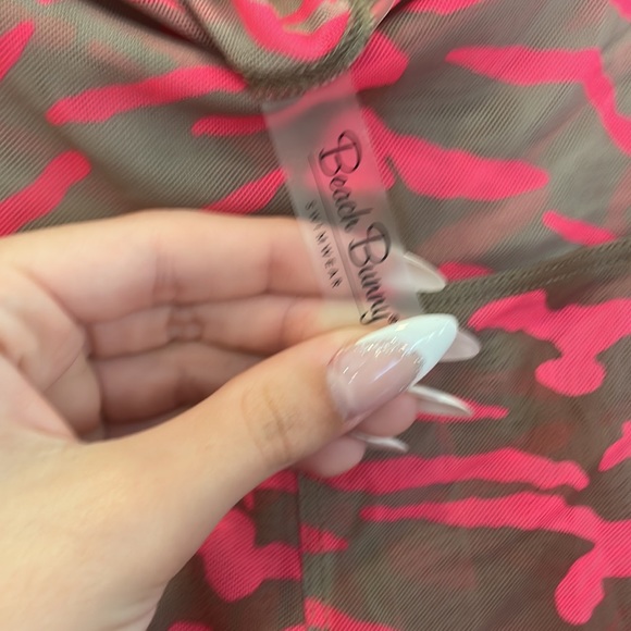 Beach bunny cover up. - Picture 13 of 14